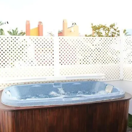 Boutique Townhouse With Hot Tub Near Puerto Banus * Marbella