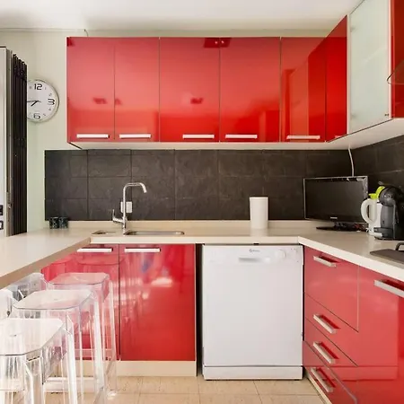 Boutique Townhouse With Hot Tub Near Puerto Banus Prázdninový dům *