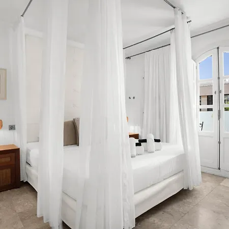 Vakantiehuis 5Br Boutique Townhouse Hot Tub Near Puerto Banus