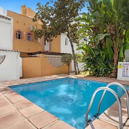 Vakantiehuis 5Br Boutique Townhouse Hot Tub Near Puerto Banus