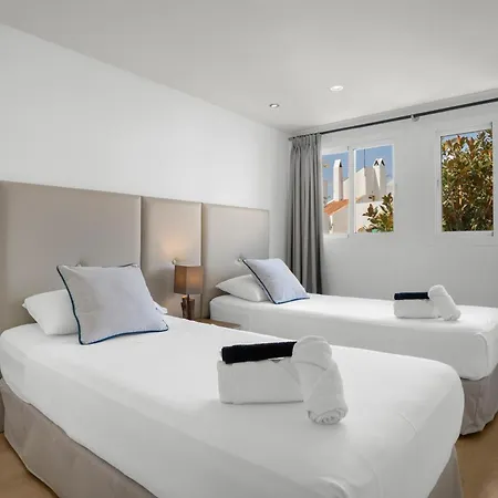 5Br Boutique Townhouse Hot Tub Near Puerto Banus