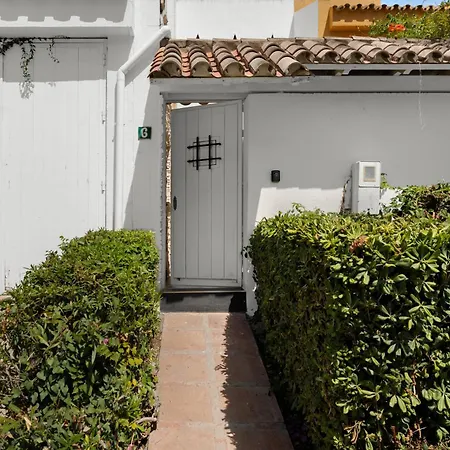 Vakantiehuis 5Br Boutique Townhouse Hot Tub Near Puerto Banus *