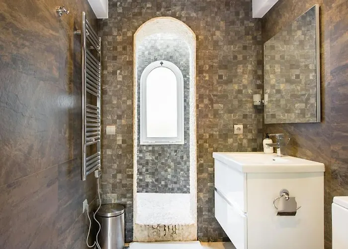 Boutique Townhouse With Hot Tub Near Puerto Banus * Marbella